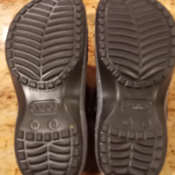 Women's Crocs - Picture 5 of 5